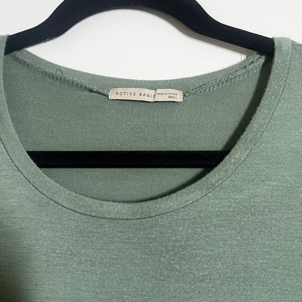 Active Basic Sage Green Tee - Size Small - image 3